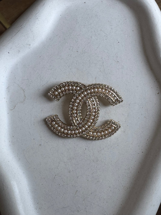 Broche inspiration modèle 3